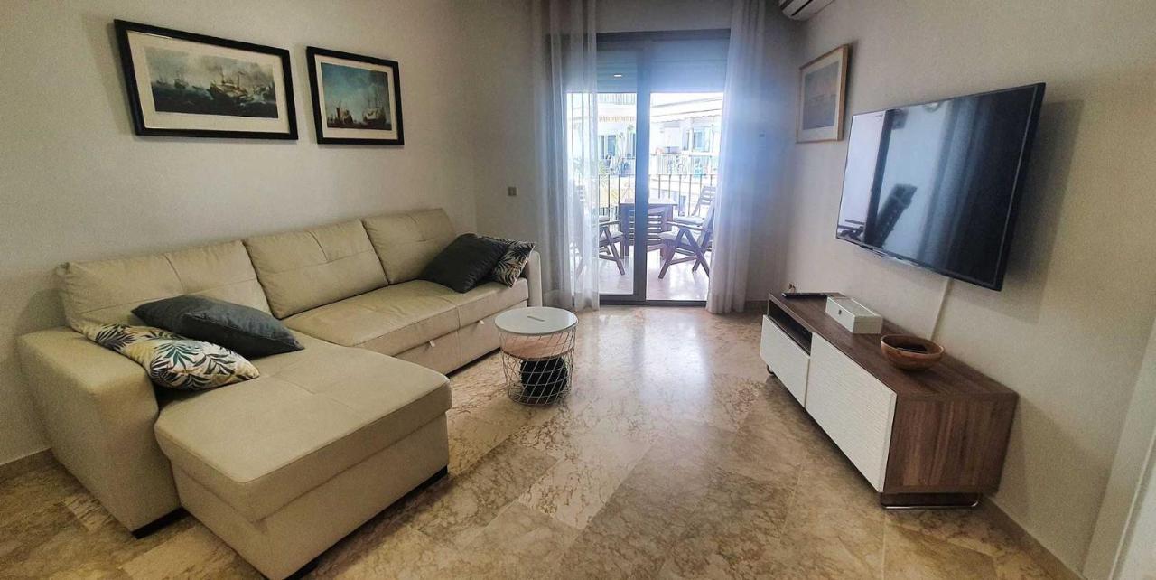 Great One-bedroom For *